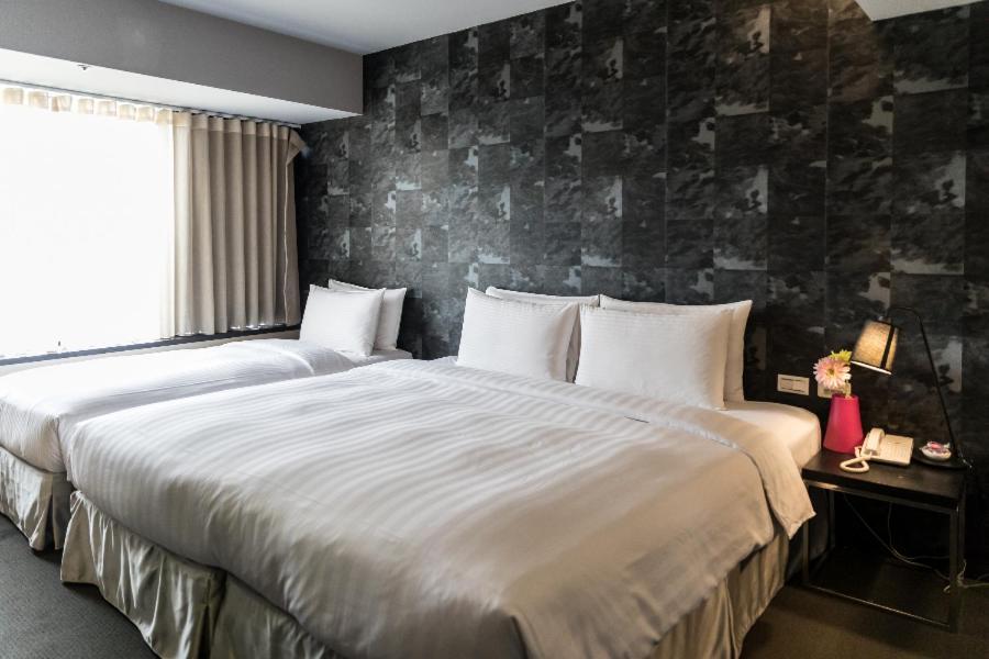 Hotel 安庭台北商旅 à Taipei Extérieur photo