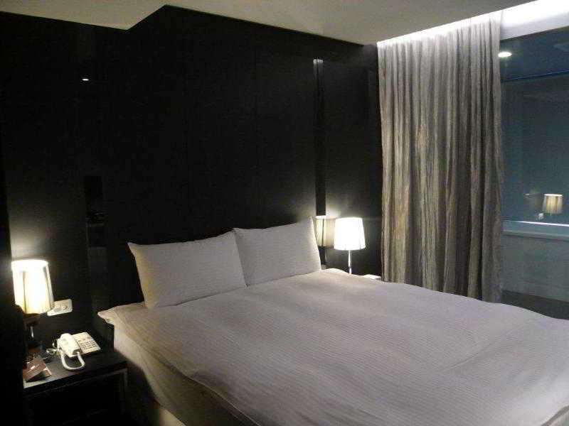 Hotel 安庭台北商旅 à Taipei Extérieur photo